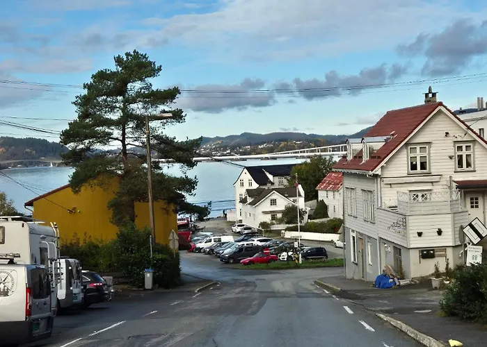 Salhusvegen Apartment *